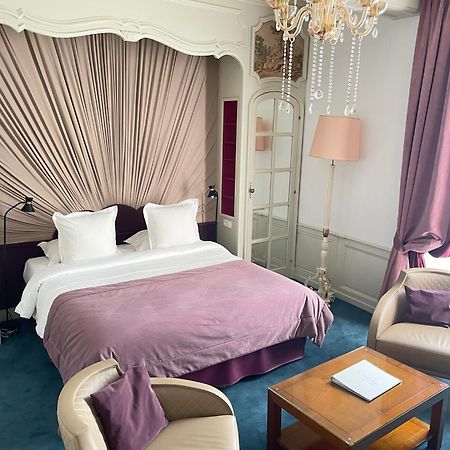Hotel Victor Hugo Pontorson Dış mekan fotoğraf
