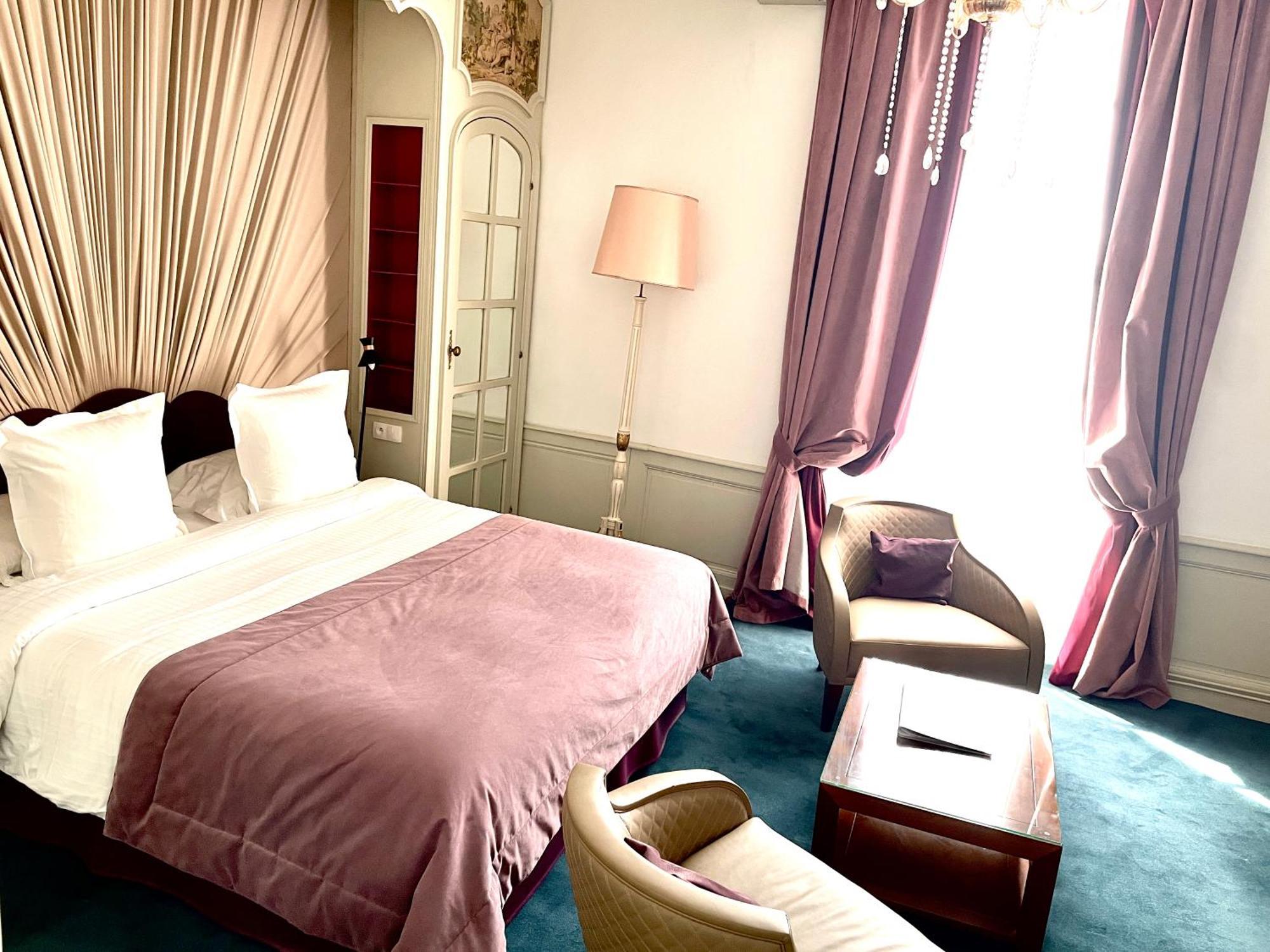 Hotel Victor Hugo Pontorson Dış mekan fotoğraf
