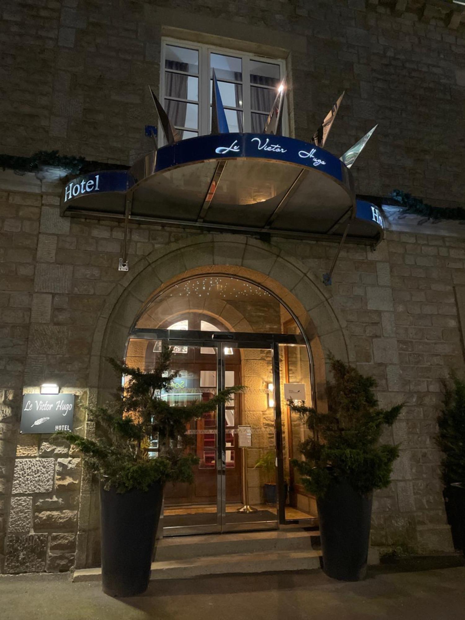 Hotel Victor Hugo Pontorson Dış mekan fotoğraf