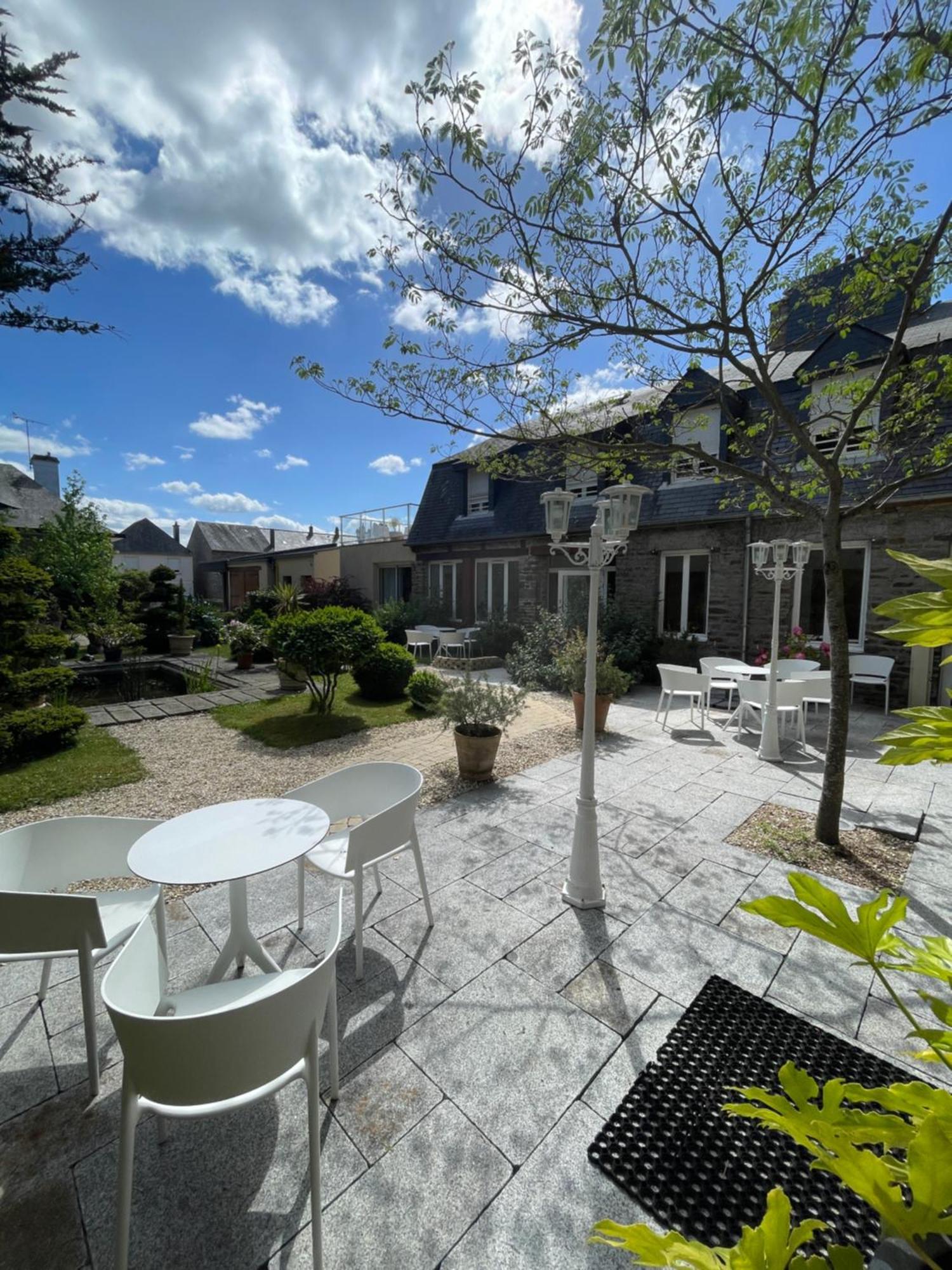 Hotel Victor Hugo Pontorson Dış mekan fotoğraf